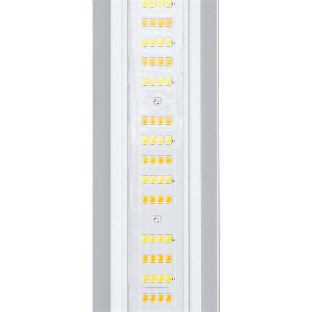 LUMii XLEDv6 680w LED fixture